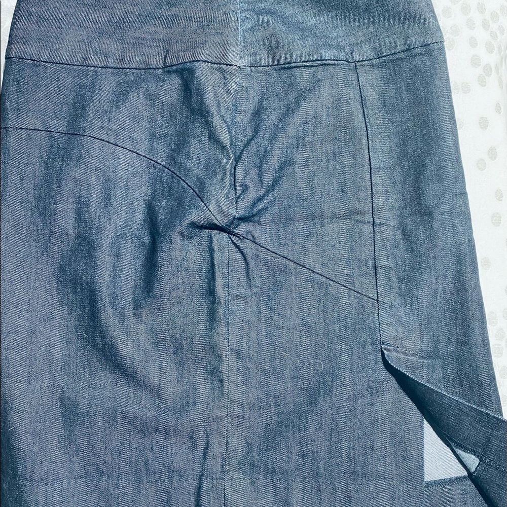 Gap size 4 Jean print Stretch Pencil skirt